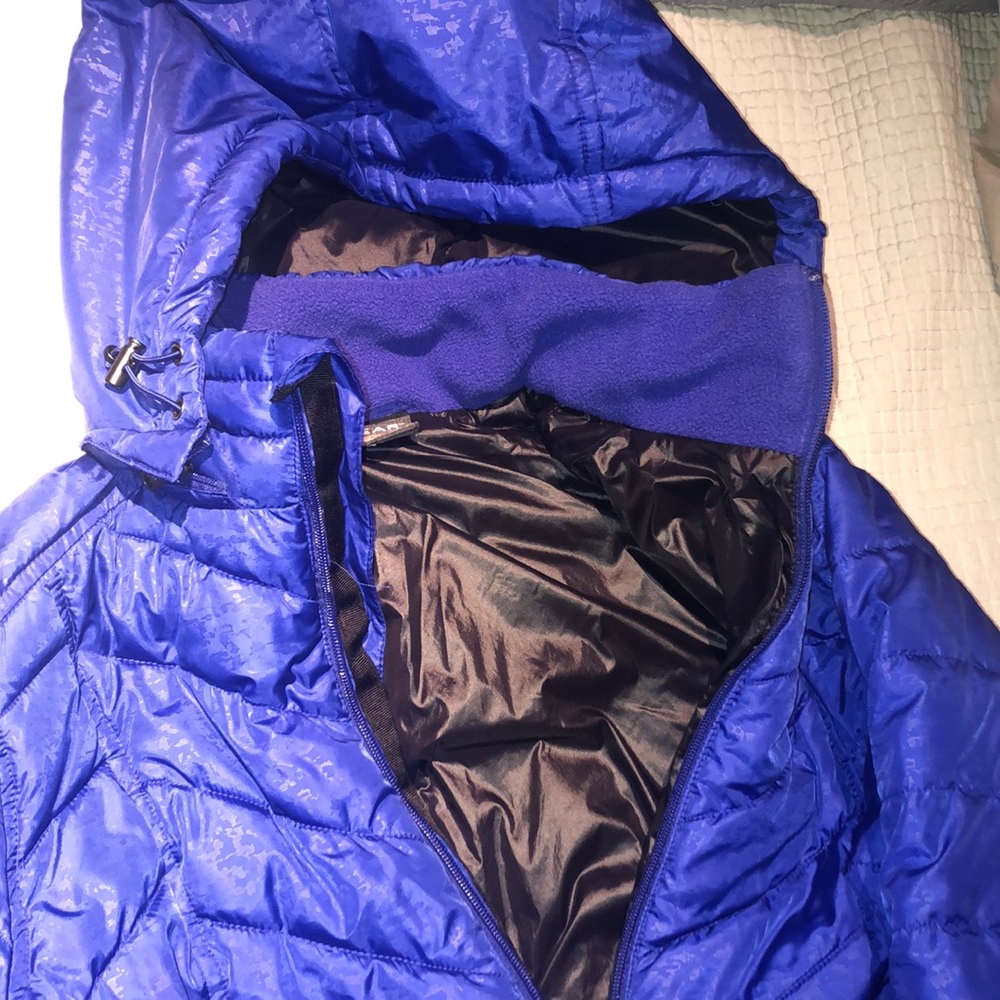 Jacket - Picture 2 of 3